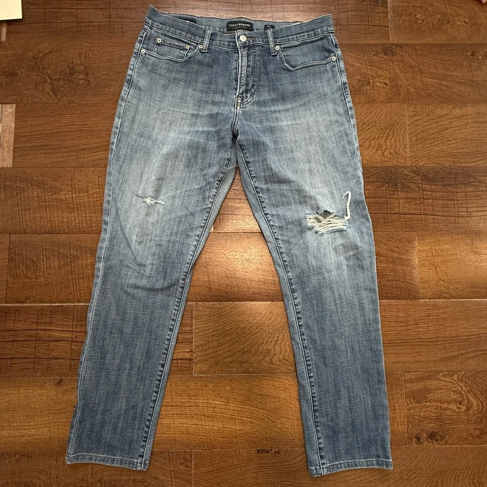 Lucky Brand 221 Straight Jeans Mens 34x32 Blue Distressed Medium Wash Denim